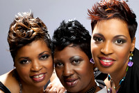 3 Divas-4