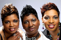 3 Divas-6